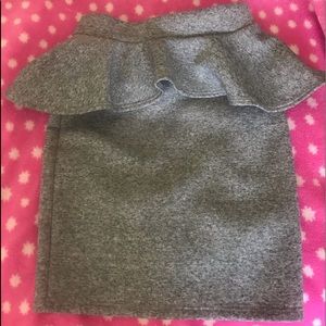 Grey peplum skirt Medium
